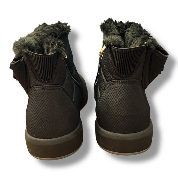 Volt Lava Heated Black Rechargeable Boot Slipper Indoor Outdoor Unisex M 12 W 11 - Picture 4 of 14